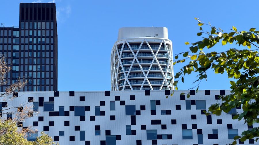 Photo expansion grid