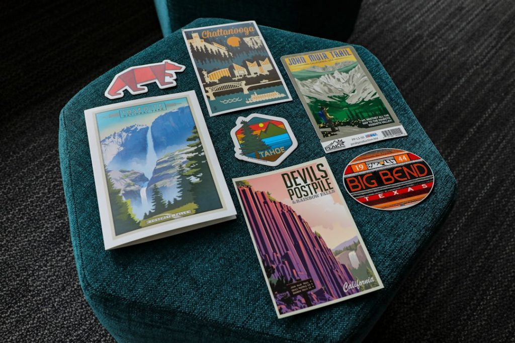 Photo real estate postcards