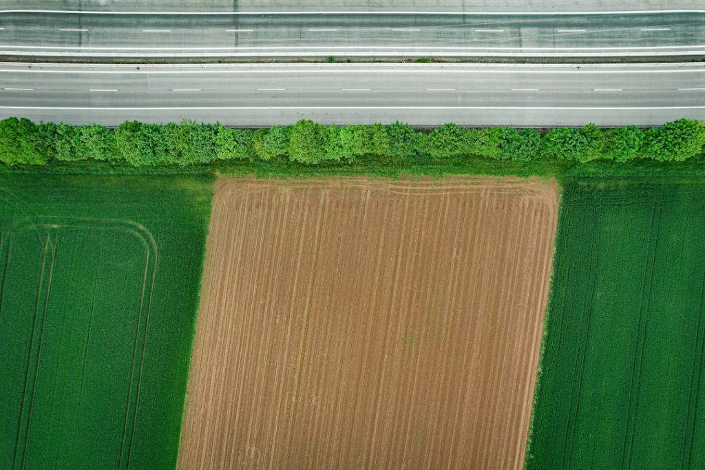 Photo land marketing